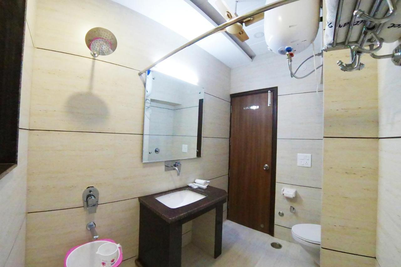 Hotel Amritsar International 2 Min Walk From Amritsar Bus Stand المظهر الخارجي الصورة