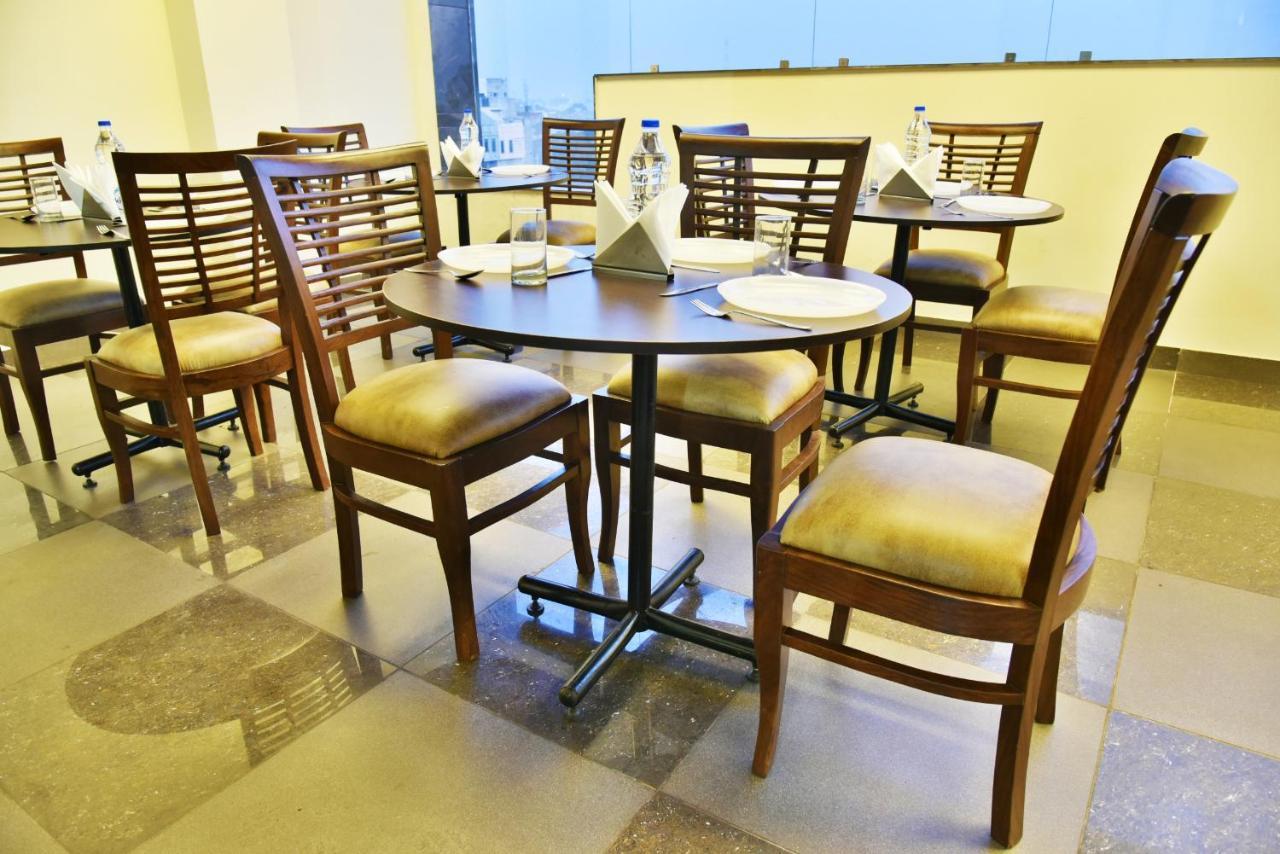 Hotel Amritsar International 2 Min Walk From Amritsar Bus Stand المظهر الخارجي الصورة