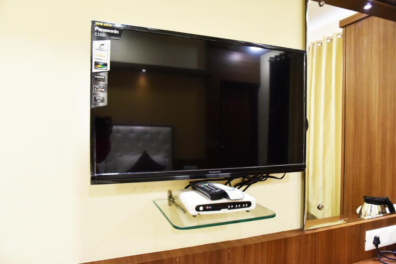 Hotel Amritsar International 2 Min Walk From Amritsar Bus Stand المظهر الخارجي الصورة