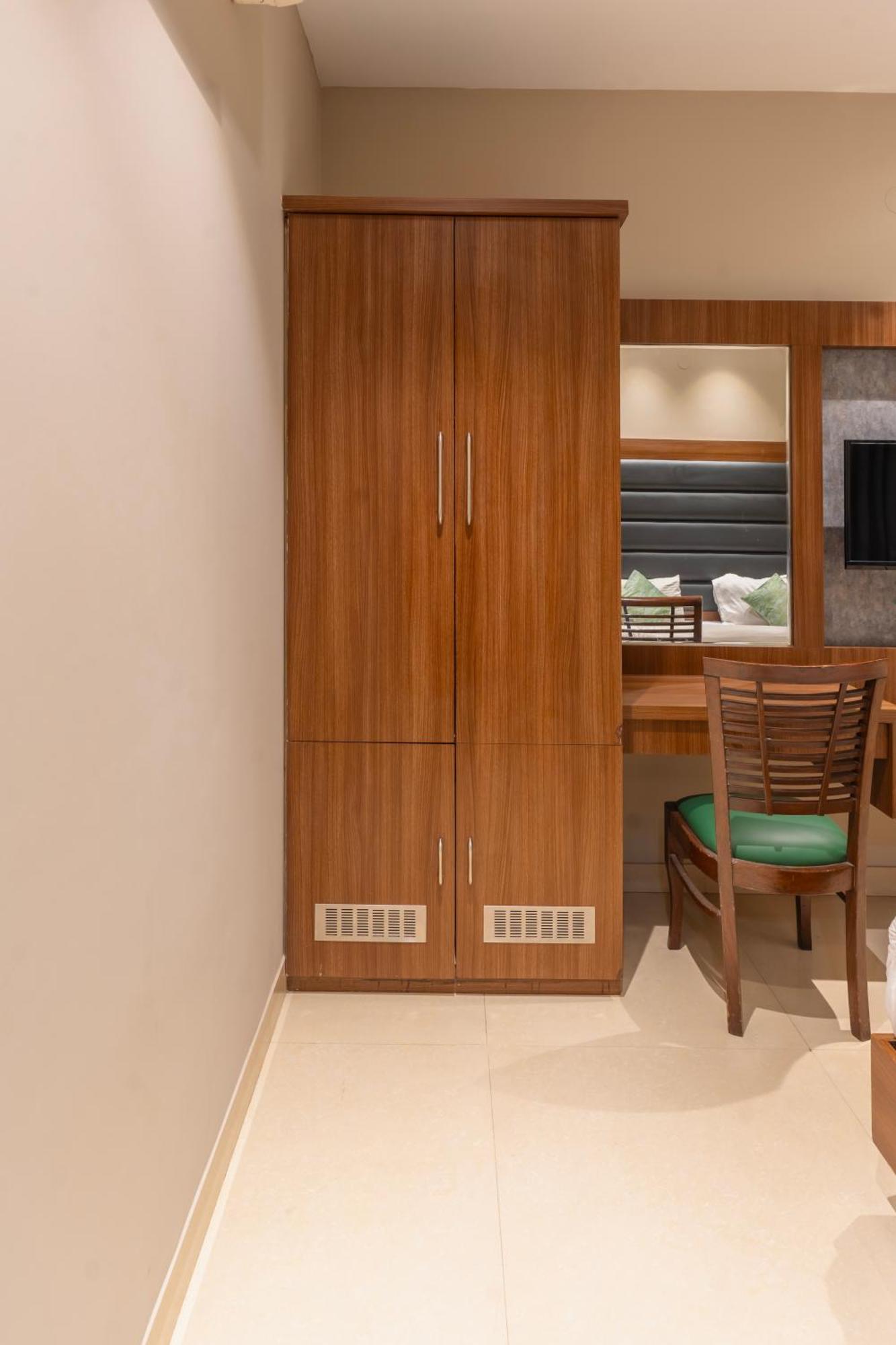 Hotel Amritsar International 2 Min Walk From Amritsar Bus Stand المظهر الخارجي الصورة