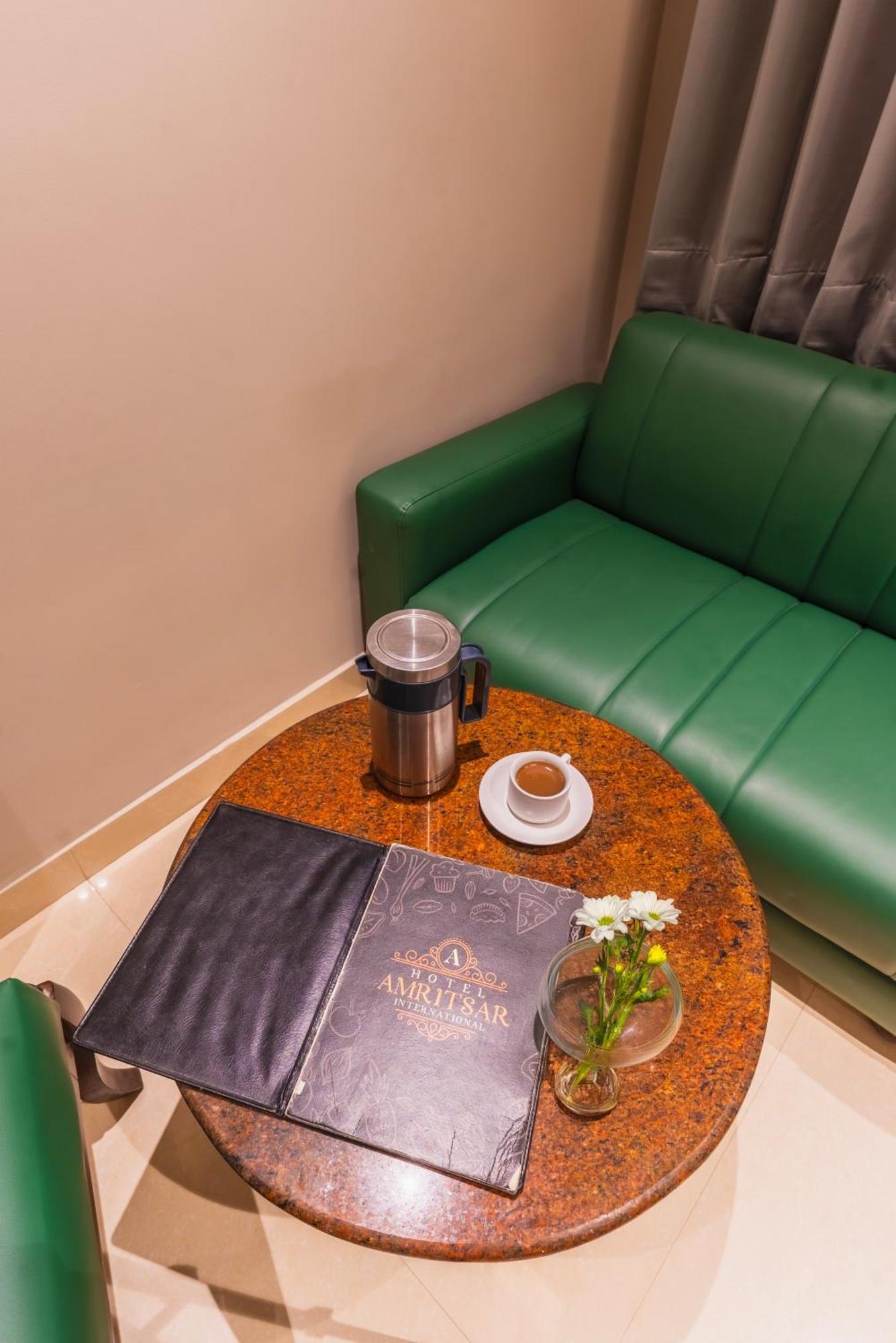 Hotel Amritsar International 2 Min Walk From Amritsar Bus Stand المظهر الخارجي الصورة